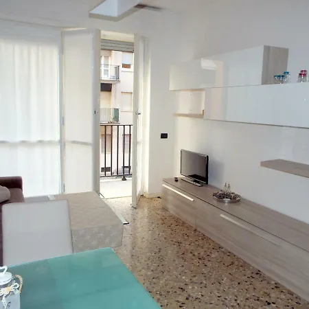 Lacaralele Apartmán *